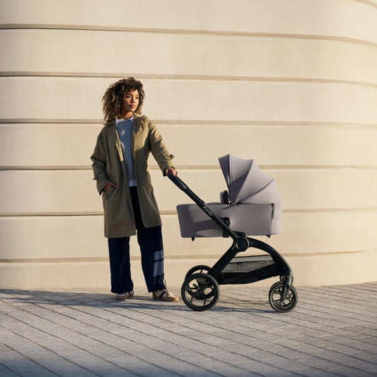 iCandy Core 2 w/Cocoon 360 & Base