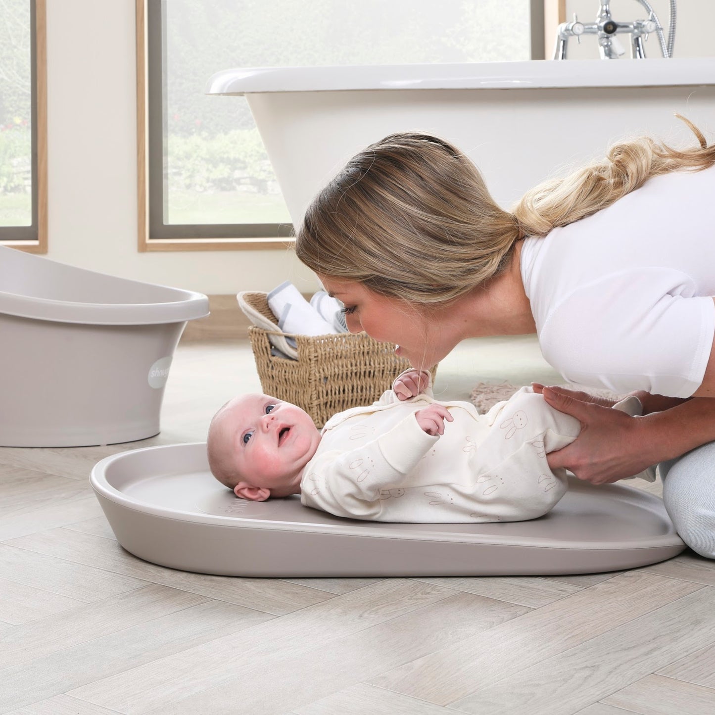 Shnuggle Squishy Changing Mat, Taupe