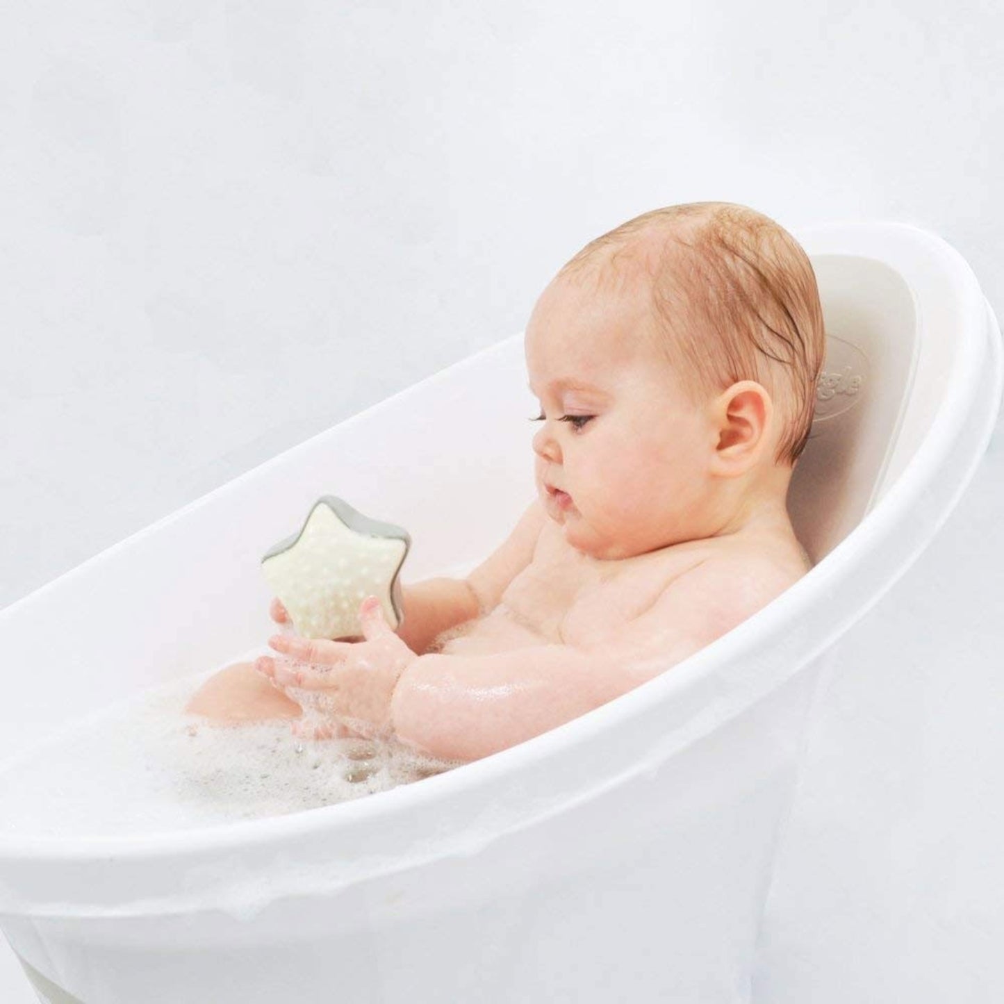 Shnuggle Deluxe Bath Accessory Bundle
