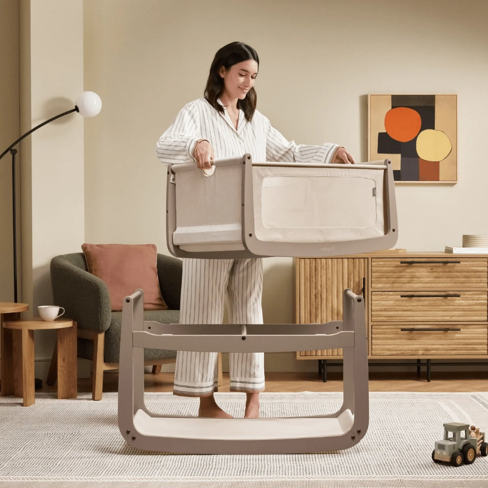SnüzPod5 Bedside Crib, Mocha
