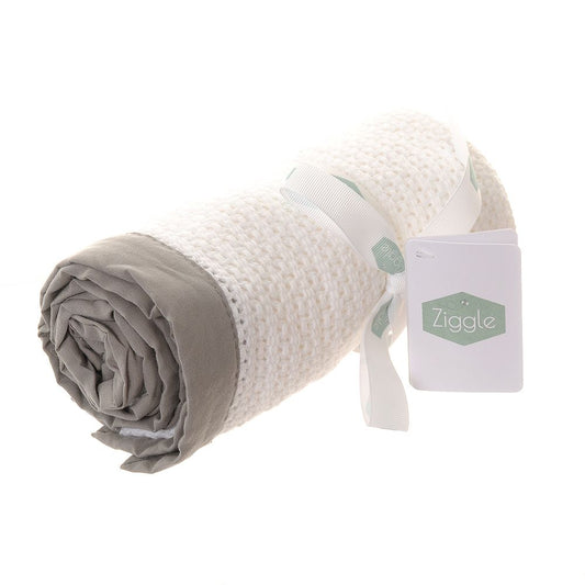 Ziggle Grey Trim Cellular Blanket