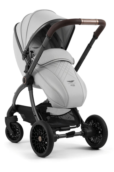 egg3® Aston Martin Package Soft Grey