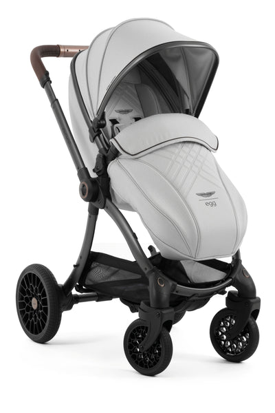 egg3® Aston Martin Package Soft Grey