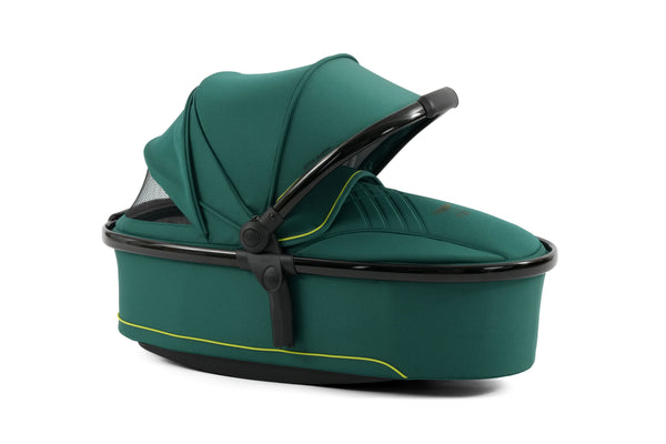 egg3® Aston Martin Package Performance Green