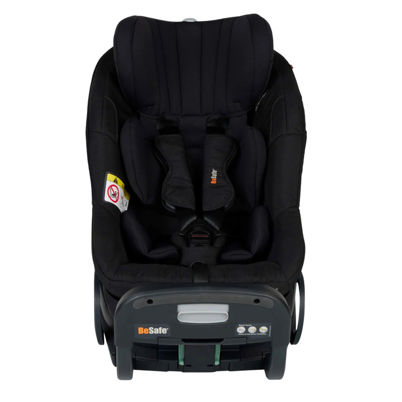 BeSafe Stretch² Car Seat - Fresh Black Cab