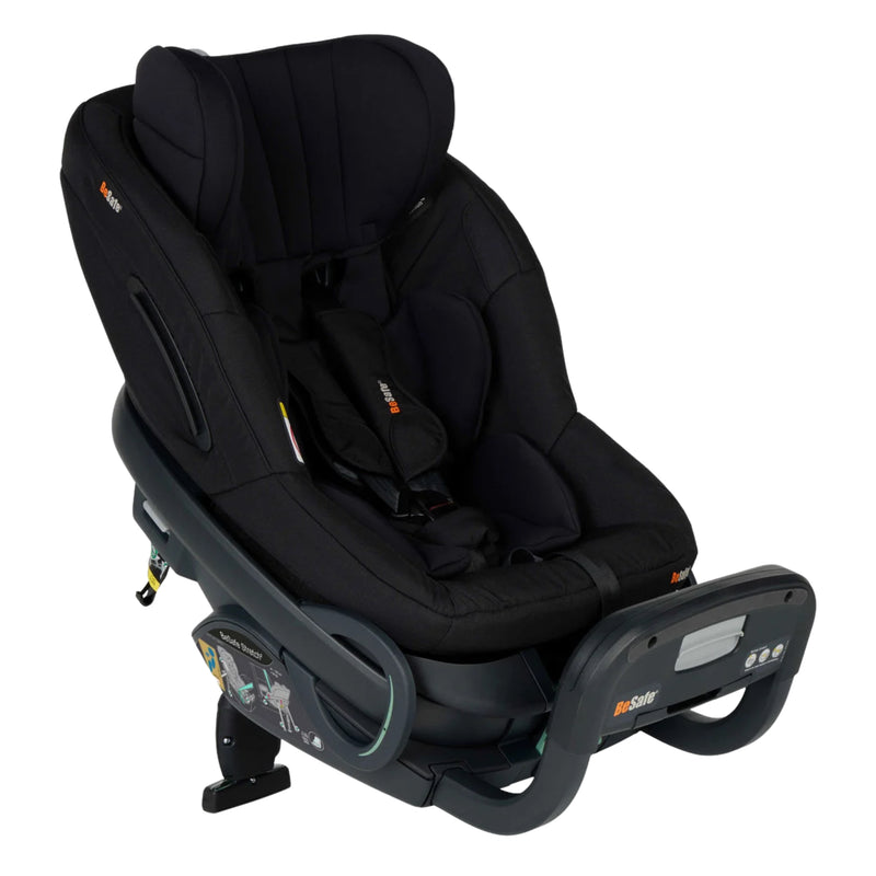 BeSafe Stretch² Car Seat - Fresh Black Cab