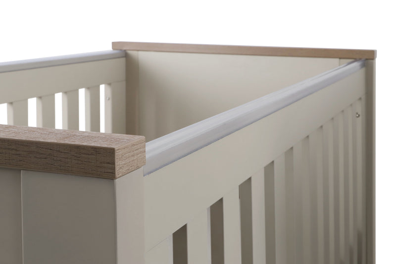 Babystyle Bordeaux Oatmeal Cot Bed