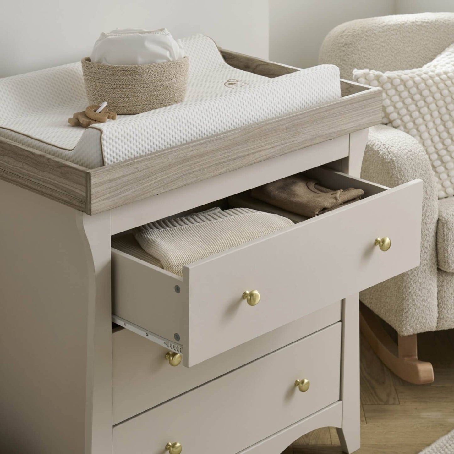 CuddleCo Clara 3pc Room Set & Mattress, Cashmere