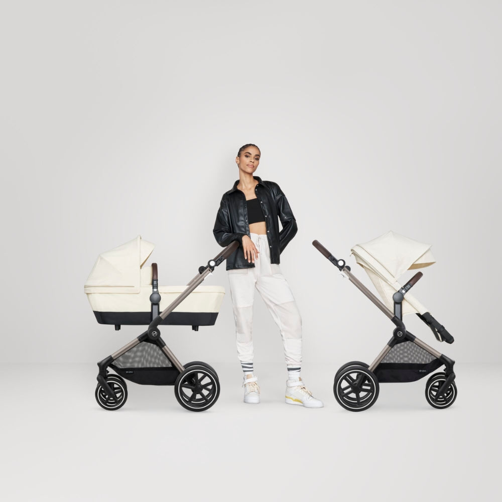 Kings Cybex EOS Essential Baby Bundle