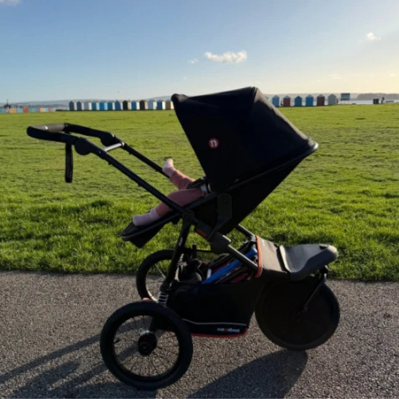 Out n About Nipper V6 Newborn Switch Bundle - with Maxi Cosi Cabriofix