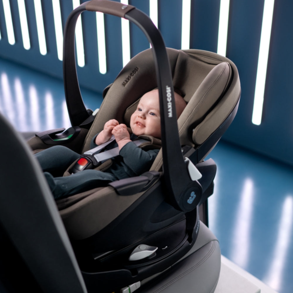 UPPAbaby Vista V3 Bundle w/Maxi Cosi Pebble 360 Pro² Car Seat & Base