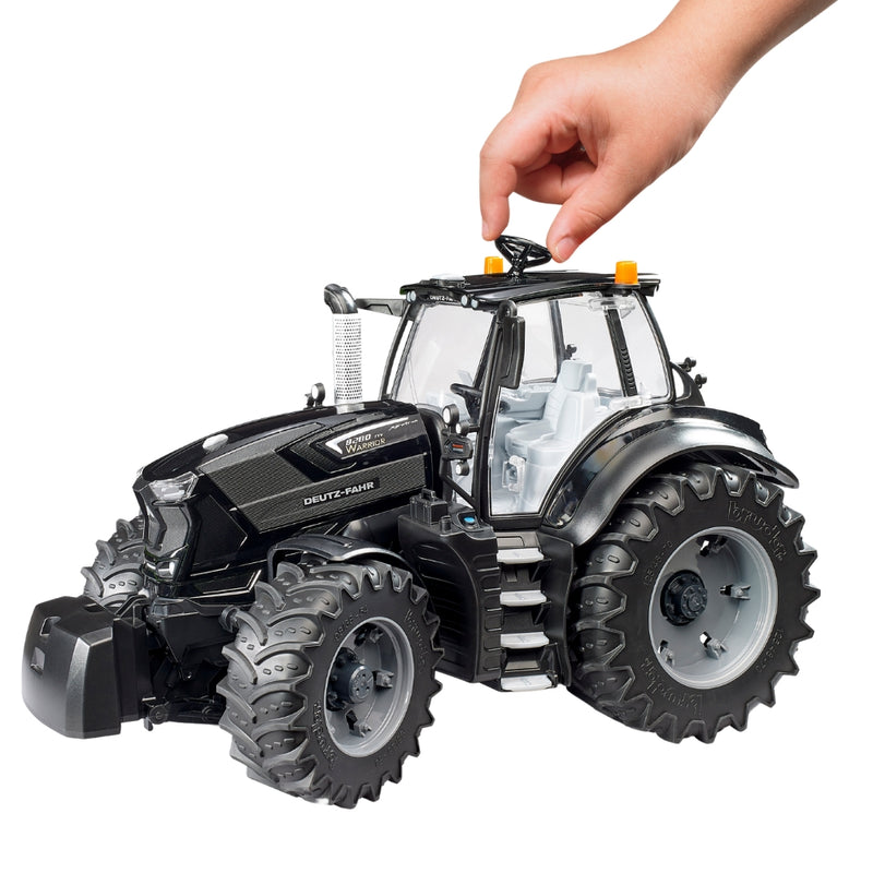 Bruder, Deutz-Fahr 8280 TTV Warrior Tractor