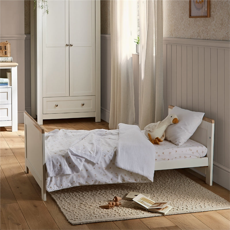 CuddleCo Burford 2pc Room Set, White/Oak