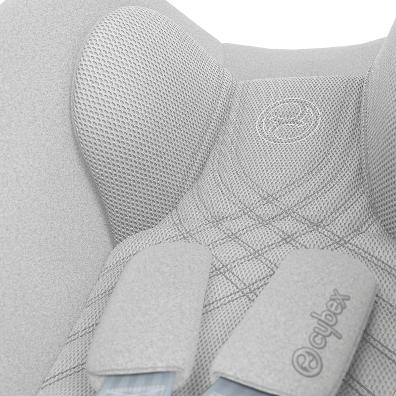 Cybex Cloud T i-Size, Platinum White Plus