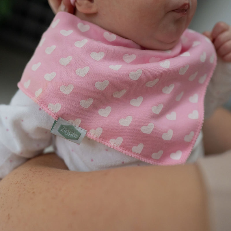 Ziggle 4pc Bandana Dribble Bibs, Hearts and Bows