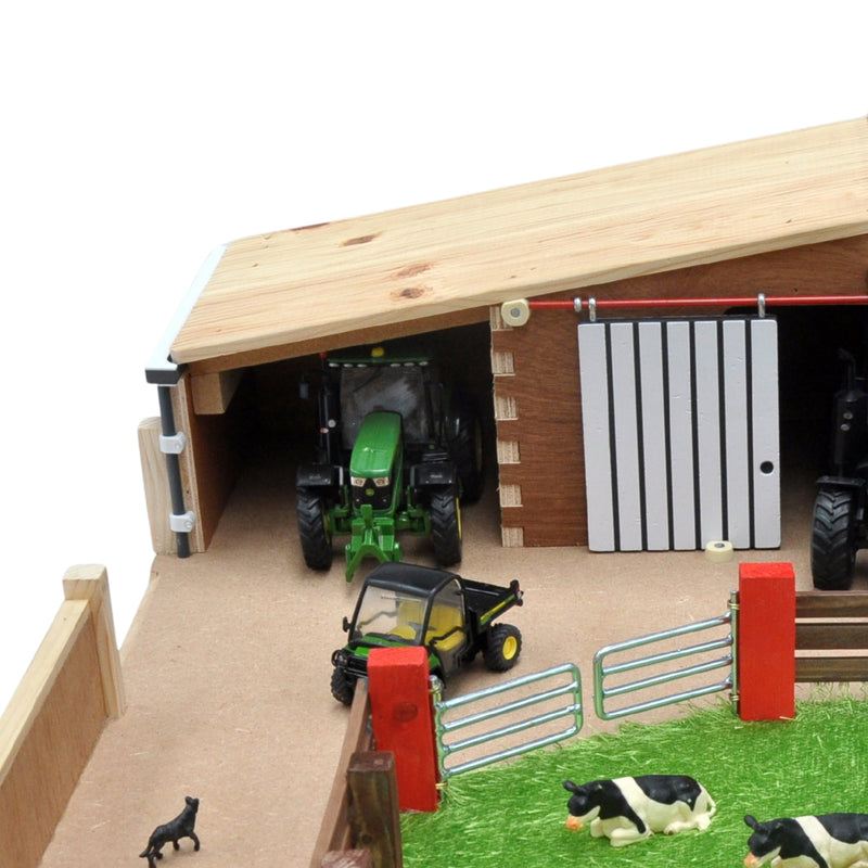 Millwood Small Farm Yard FS41