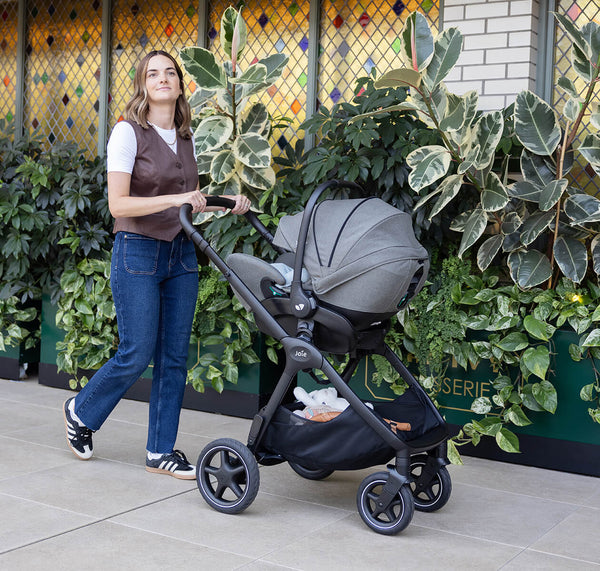 Joie Signature Finiti Travel System