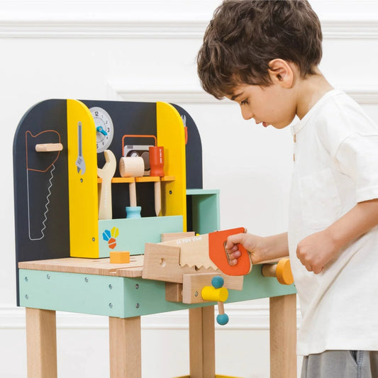 Le Toy Van Alexs Work Bench