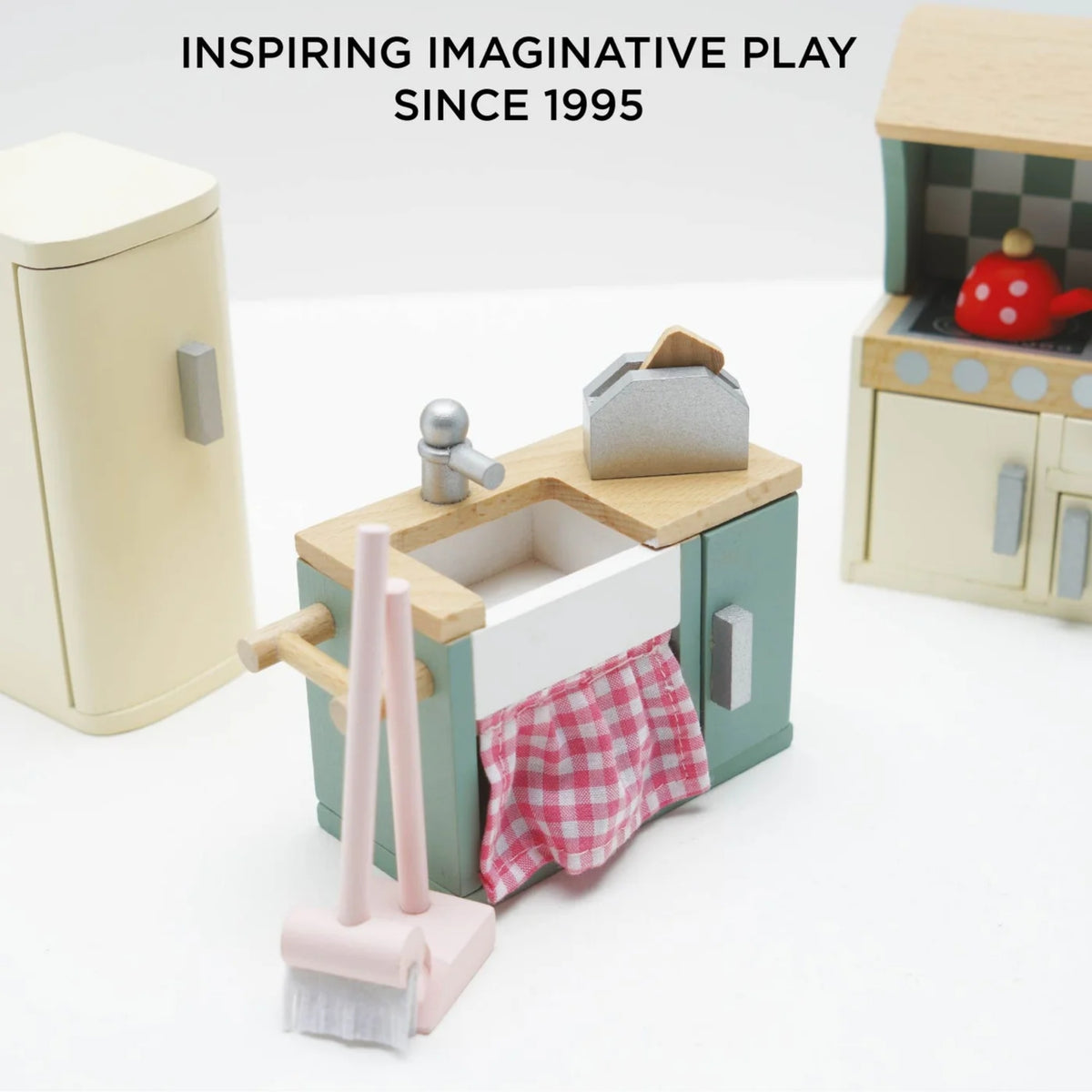 Le Toy Van Dollhouse Kitchen