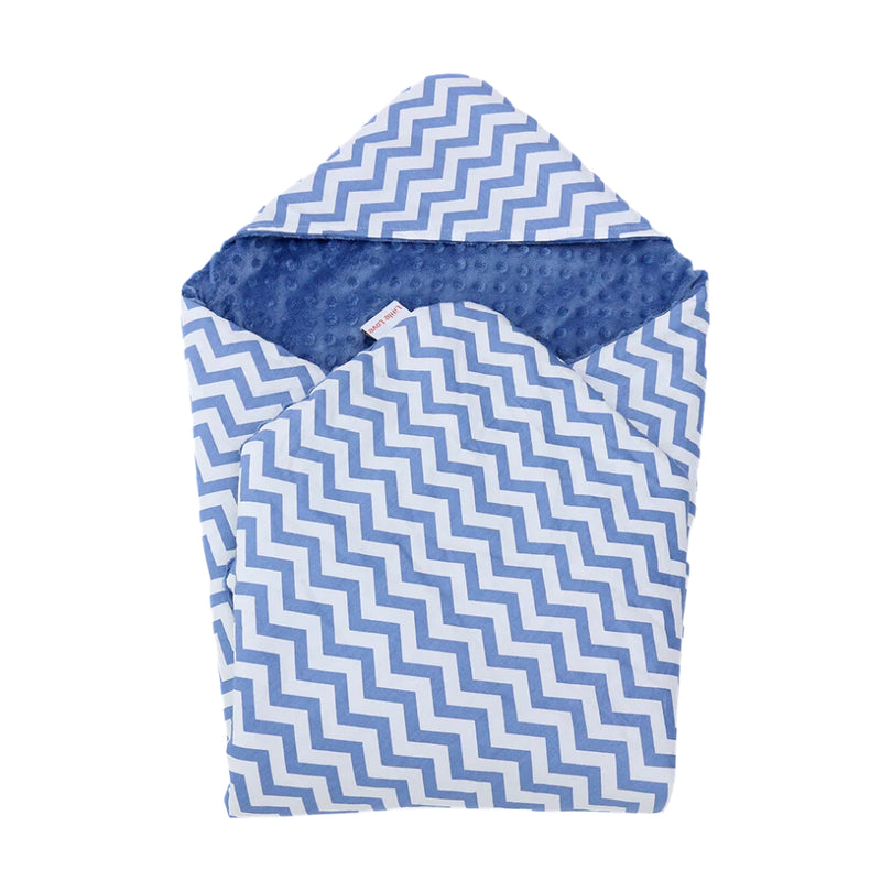 Little Love 5PH Car Seat Blanket, Blue Chevron