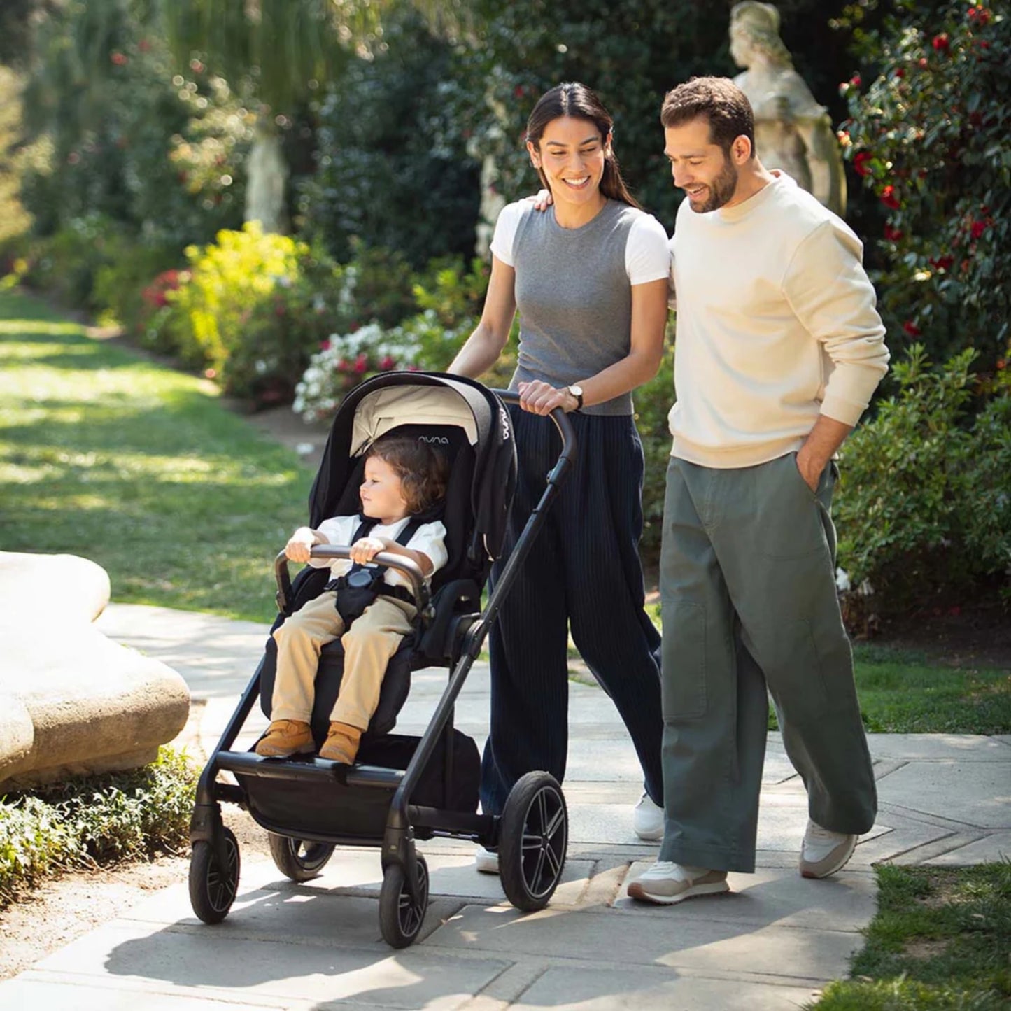 Nuna MIXX Next - with Nuna ARRA Car Seat