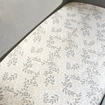 Shnuggle Air Lite Crib Sheets, Leaf