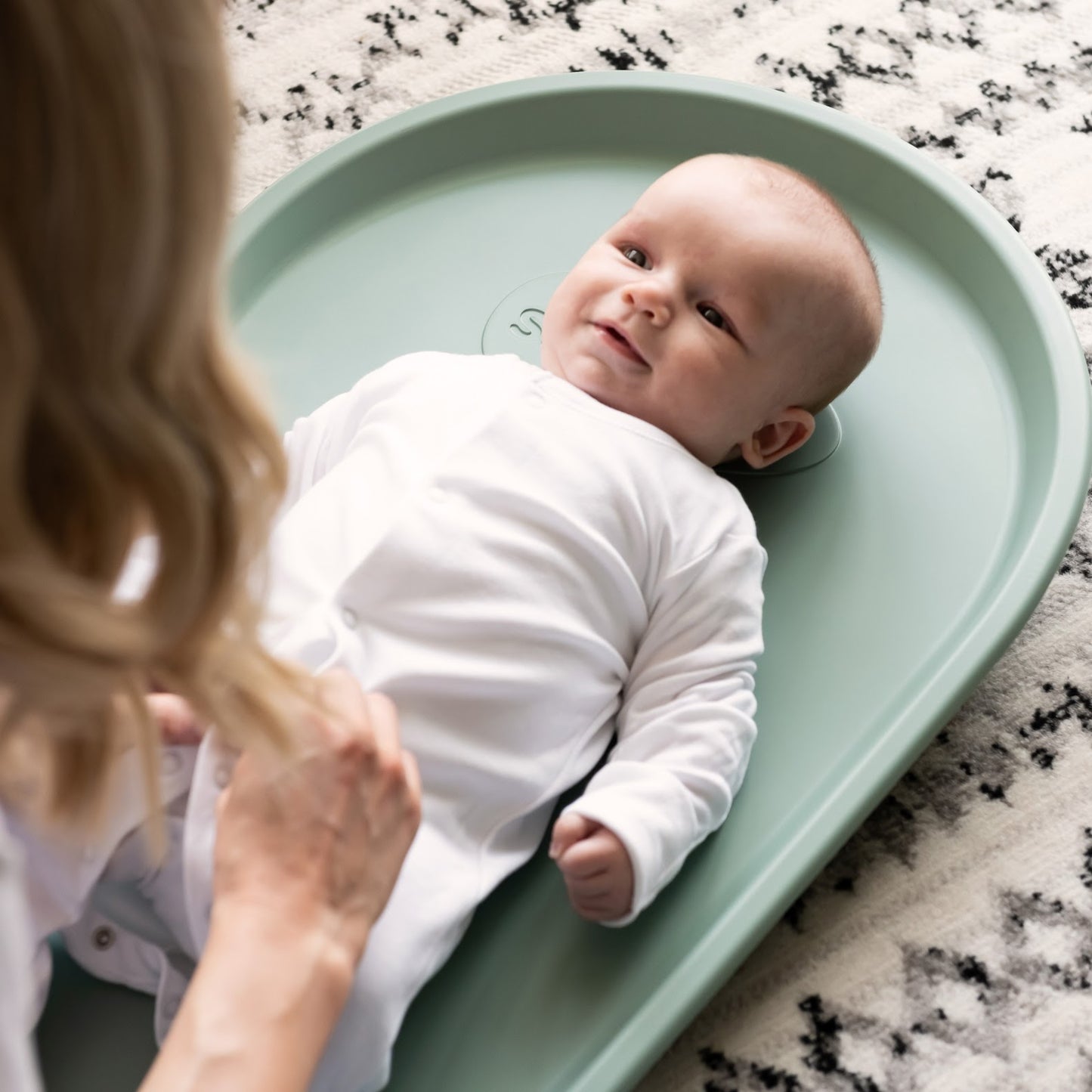 Shnuggle Squishy Changing Mat, Eucalyptus
