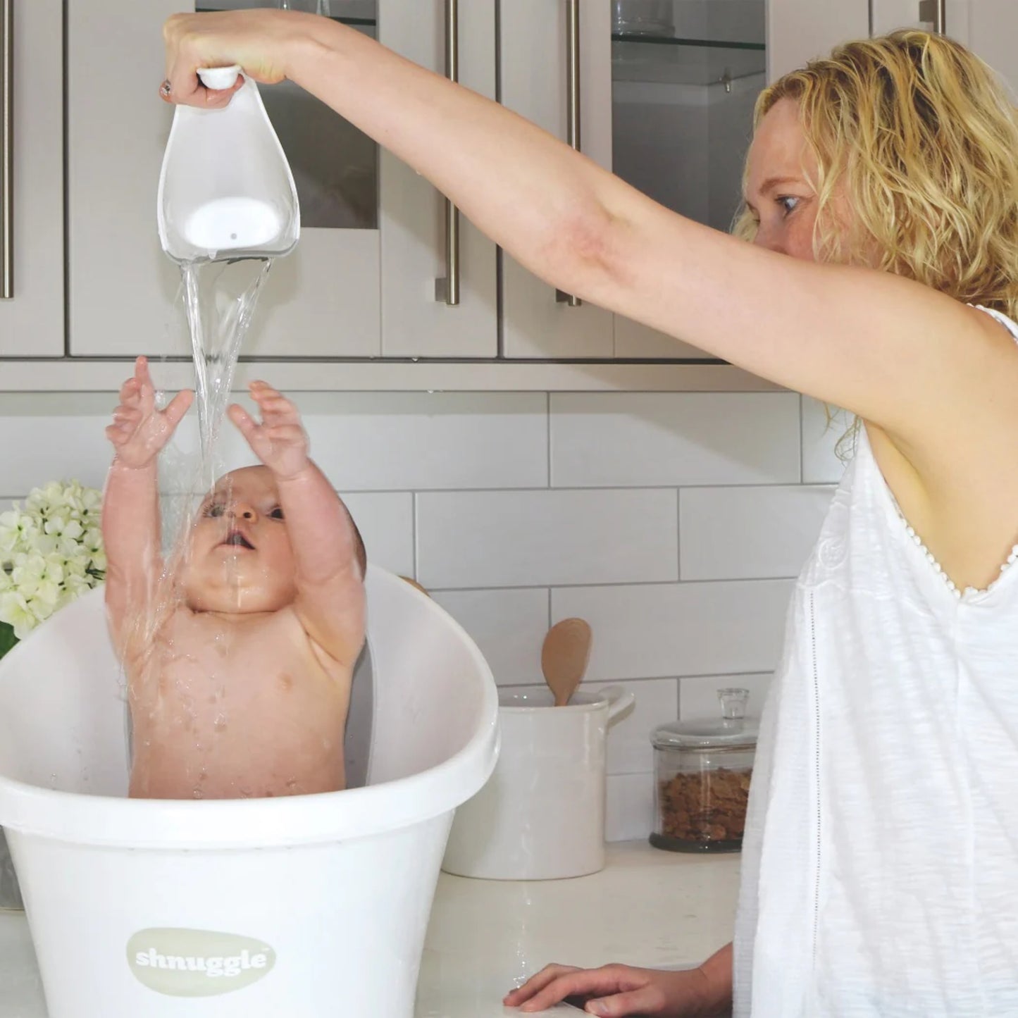 Shnuggle Deluxe Bath Accessory Bundle
