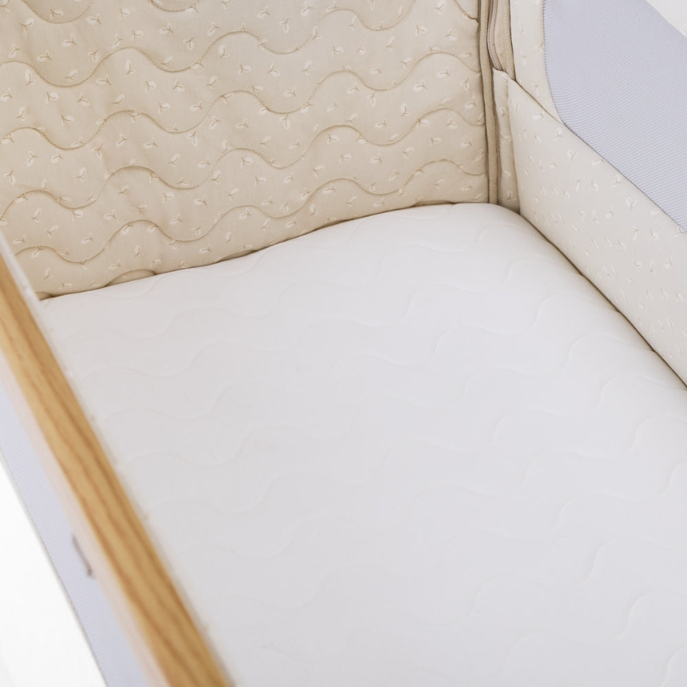 Tutti Bambini CoZee Air 2 Bedside Crib, Toasted Oak/Sand