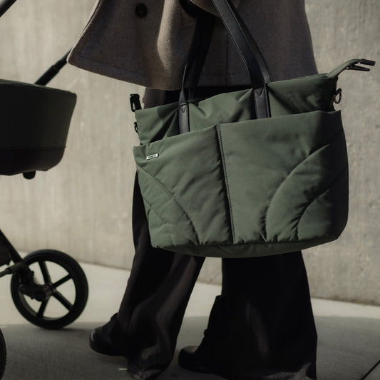 Venicci Claro 2 Forest 4-in-1 Bundle - with Tiago Black