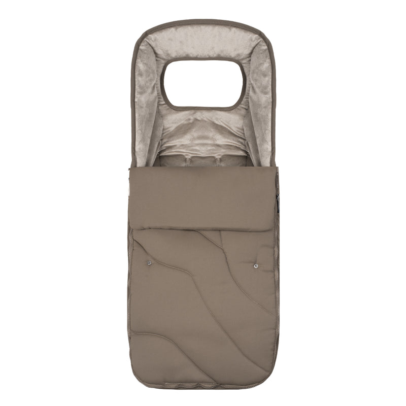 Venicci Upline 2 SE Powder - with Maxi Cosi Cabriofix