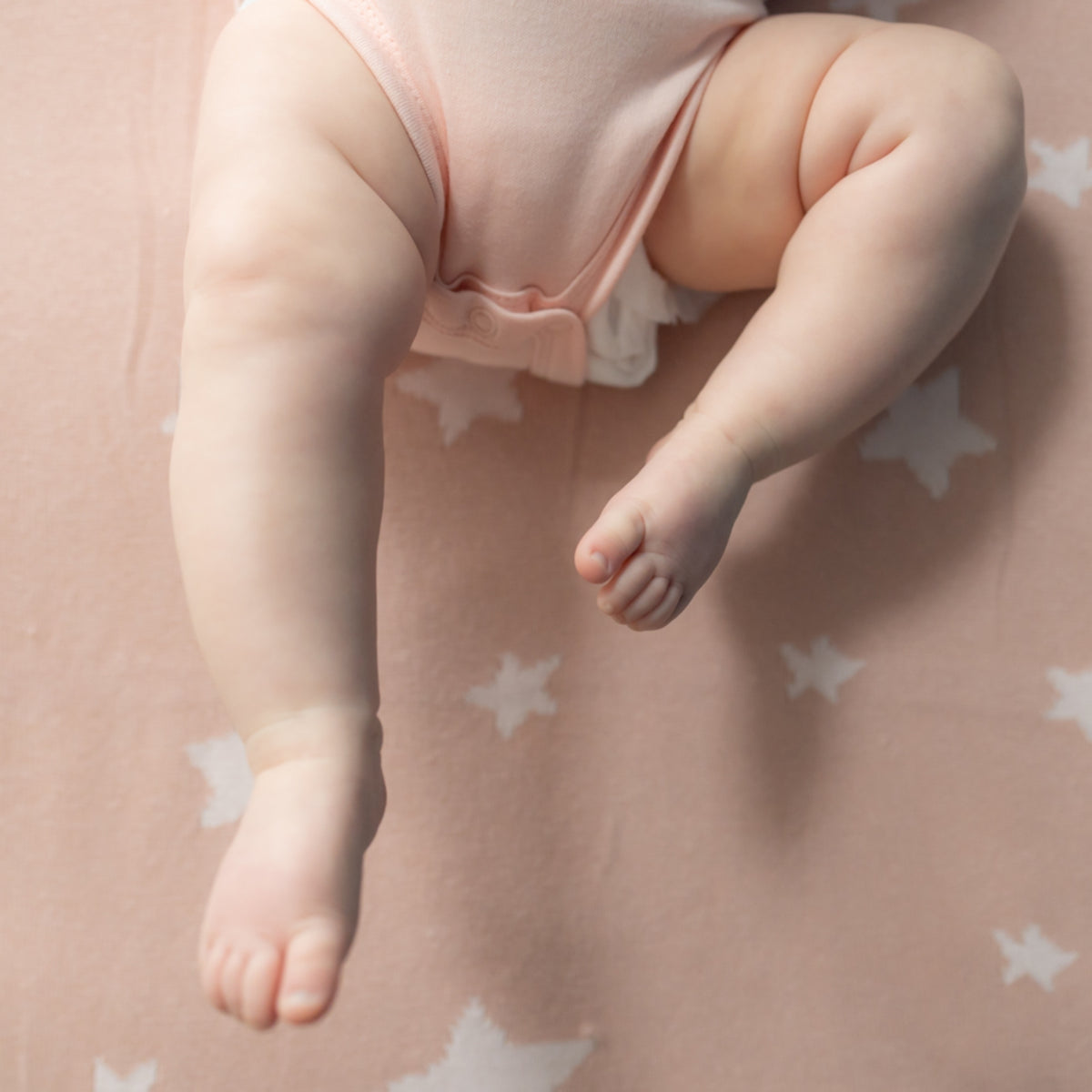 Ziggle Knitted Blanket, Pink Stars