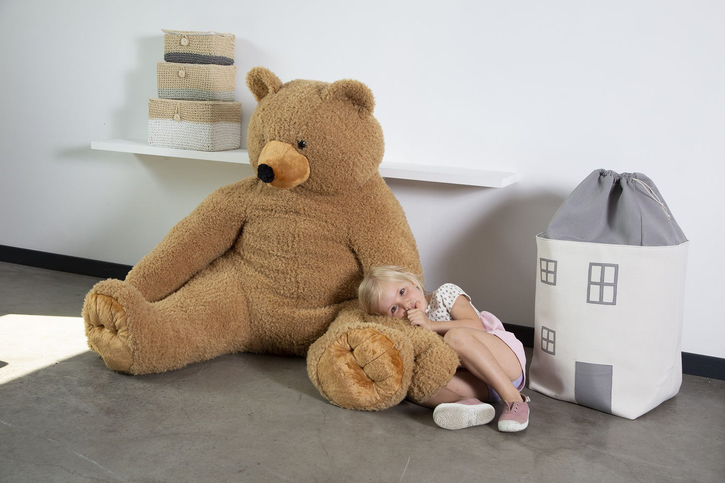 ChildHome Sitting Big Teddy 100cm