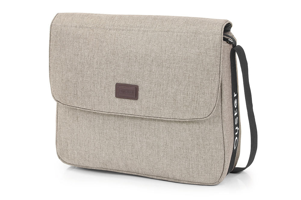 Oyster3 Changing Bag Pebble