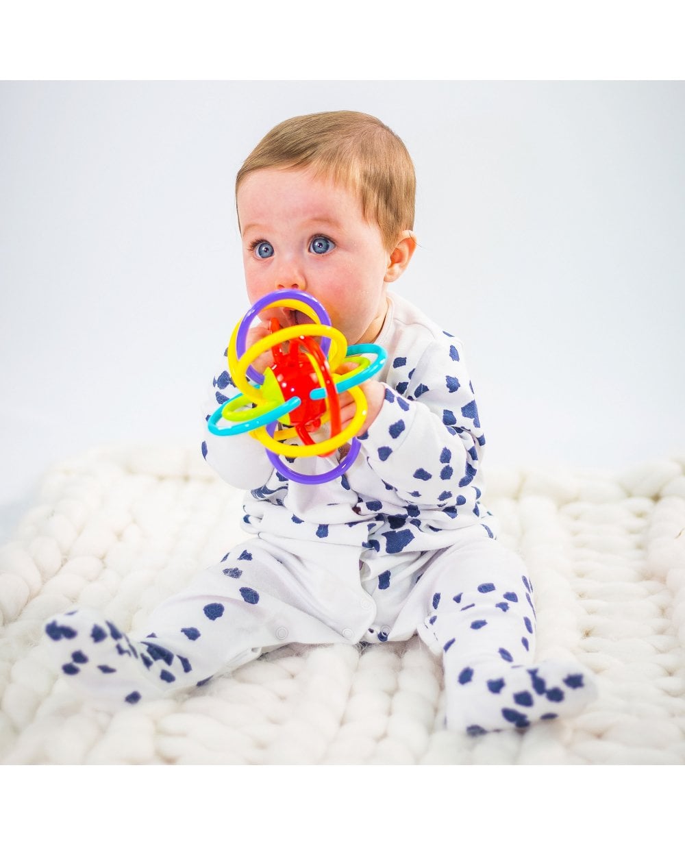 Nuby Lots Of Loops