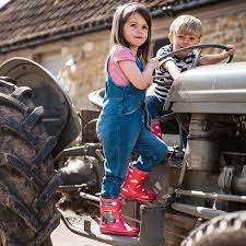 Tractor Ted Toot Toot Dusky Red Wellies SIZE 8